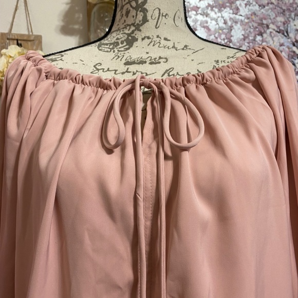 NWOT XL On/Off Shoulder Chiffon Long Sleeve Blouse Bell Sleeve - Picture 13 of 13